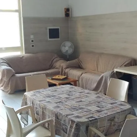 アパート New Smart House, Strategico E Ampio Monolocale Di 70 Mq!! Parcheggio Libero Affianco