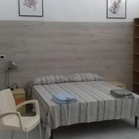 アパート New Smart House, Strategico E Ampio Monolocale Di 70 Mq!! Parcheggio Libero Affianco *